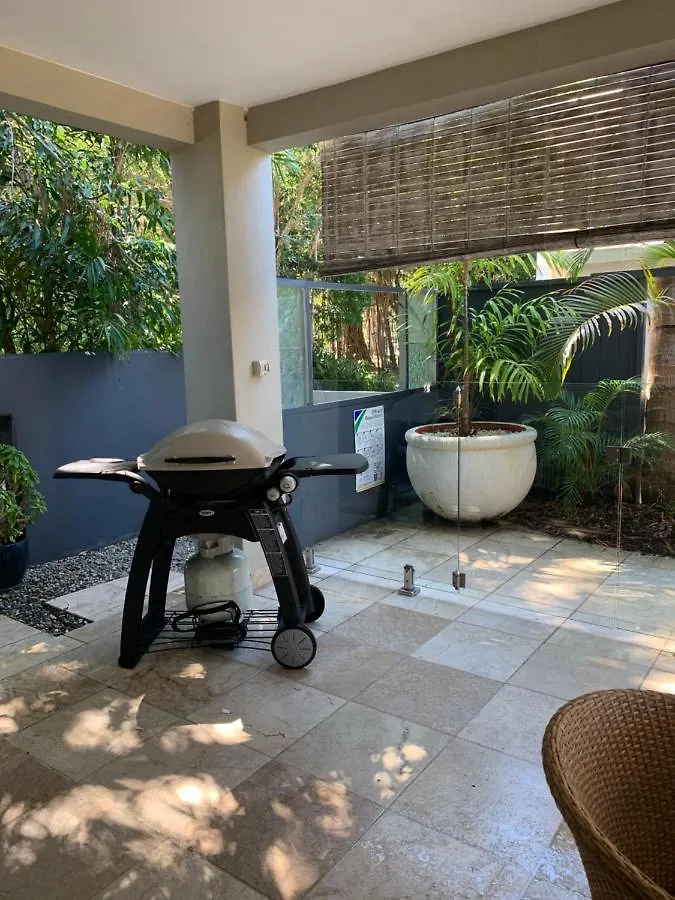 Beachside Villa With Private Lap Pool Port Douglas