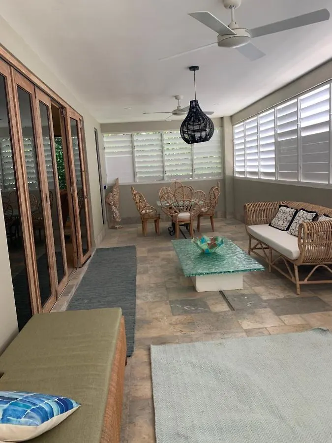 Beachside Villa With Private Lap Pool Port Douglas